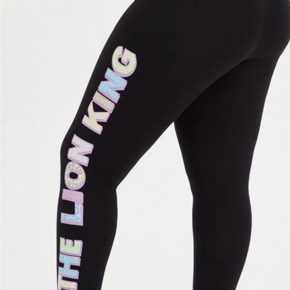 torrid Pants - Crop Legging - Disney The Lion King
